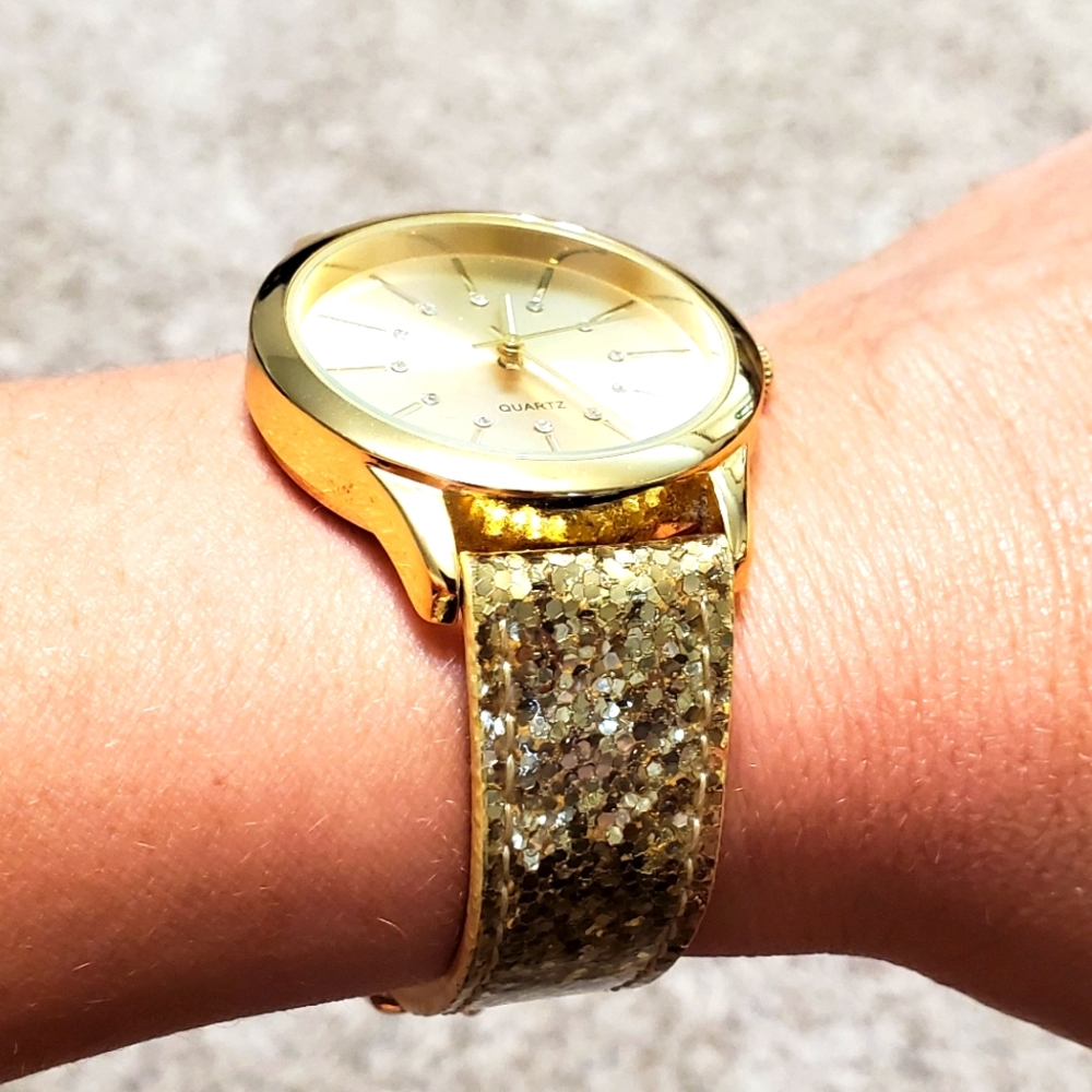 Sparkly Beautiful Shimmering Watch - image 1
